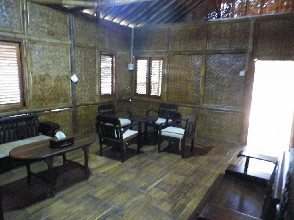 Villa Kampung Karuhun Sutan Raja Bandung Zimmer foto