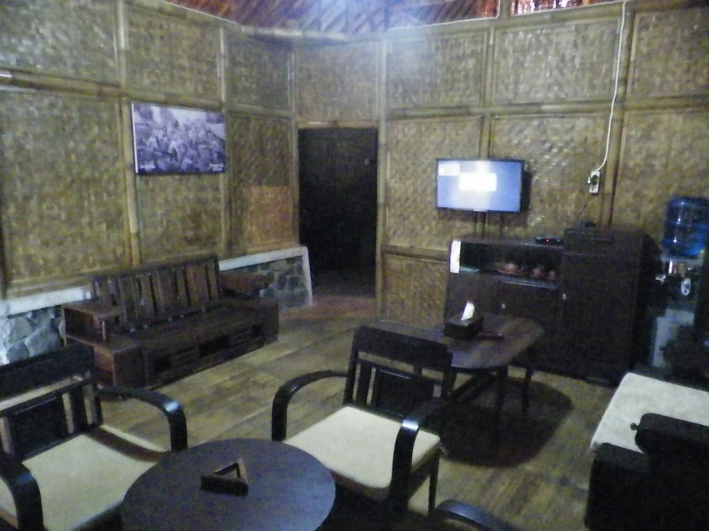 Villa Kampung Karuhun Sutan Raja Bandung Zimmer foto