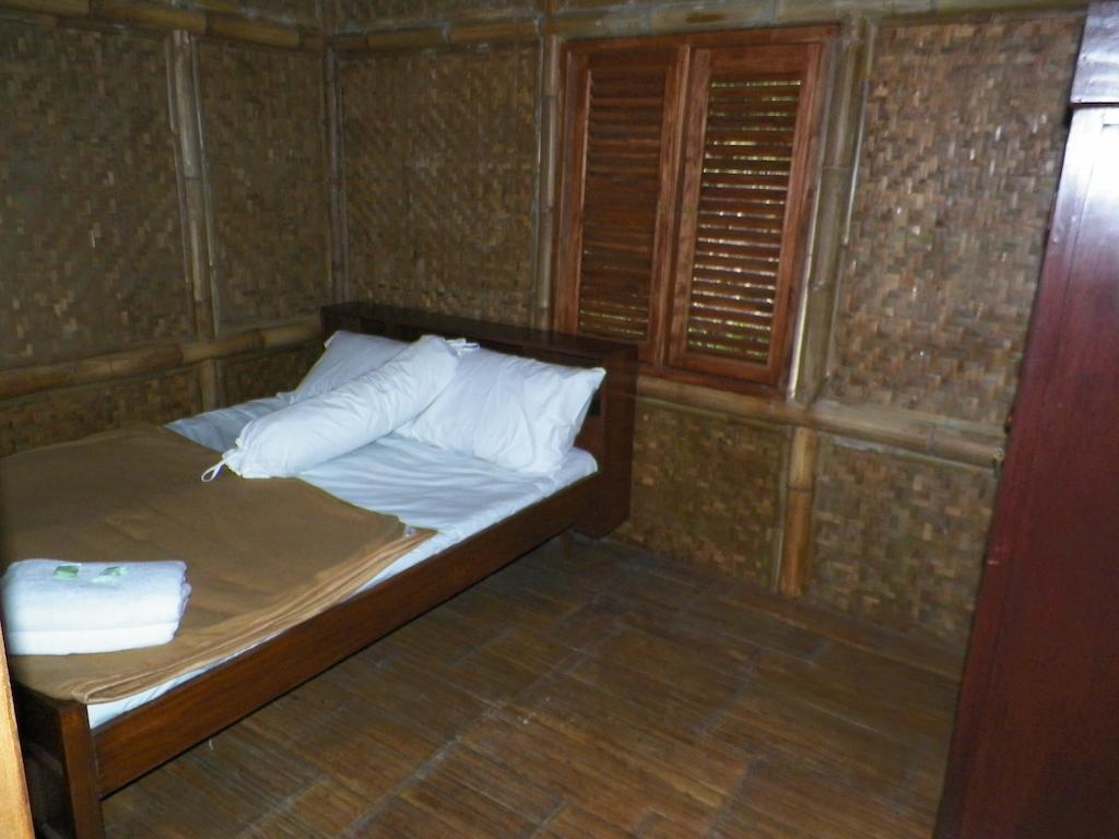 Villa Kampung Karuhun Sutan Raja Bandung Zimmer foto
