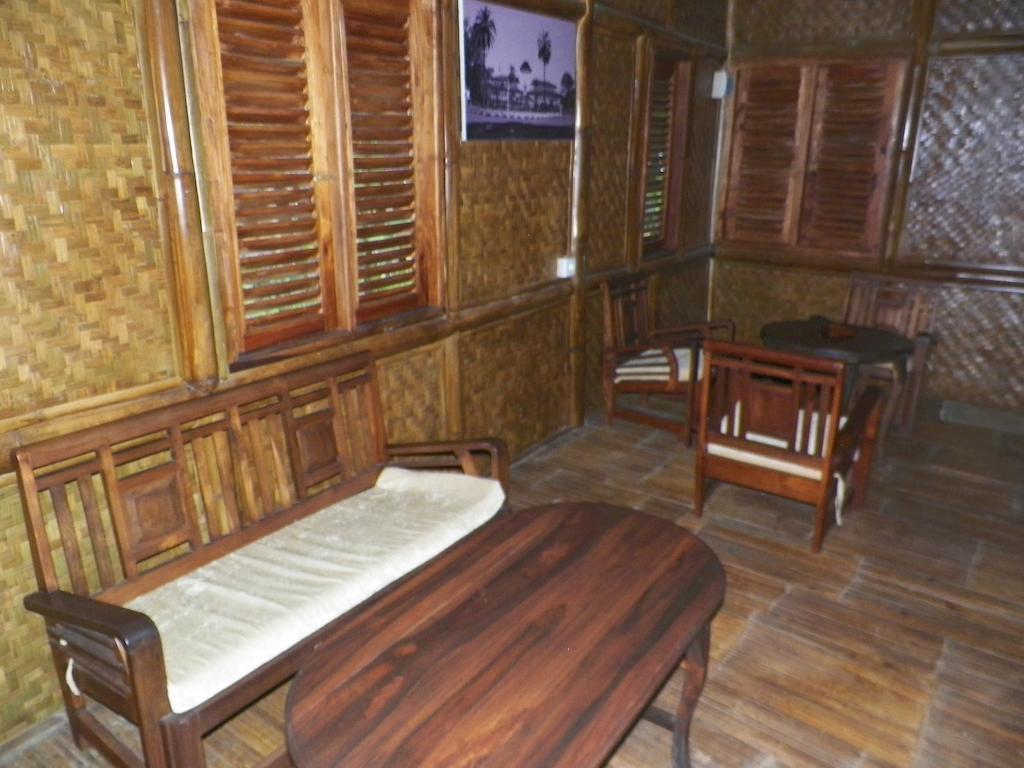 Villa Kampung Karuhun Sutan Raja Bandung Zimmer foto