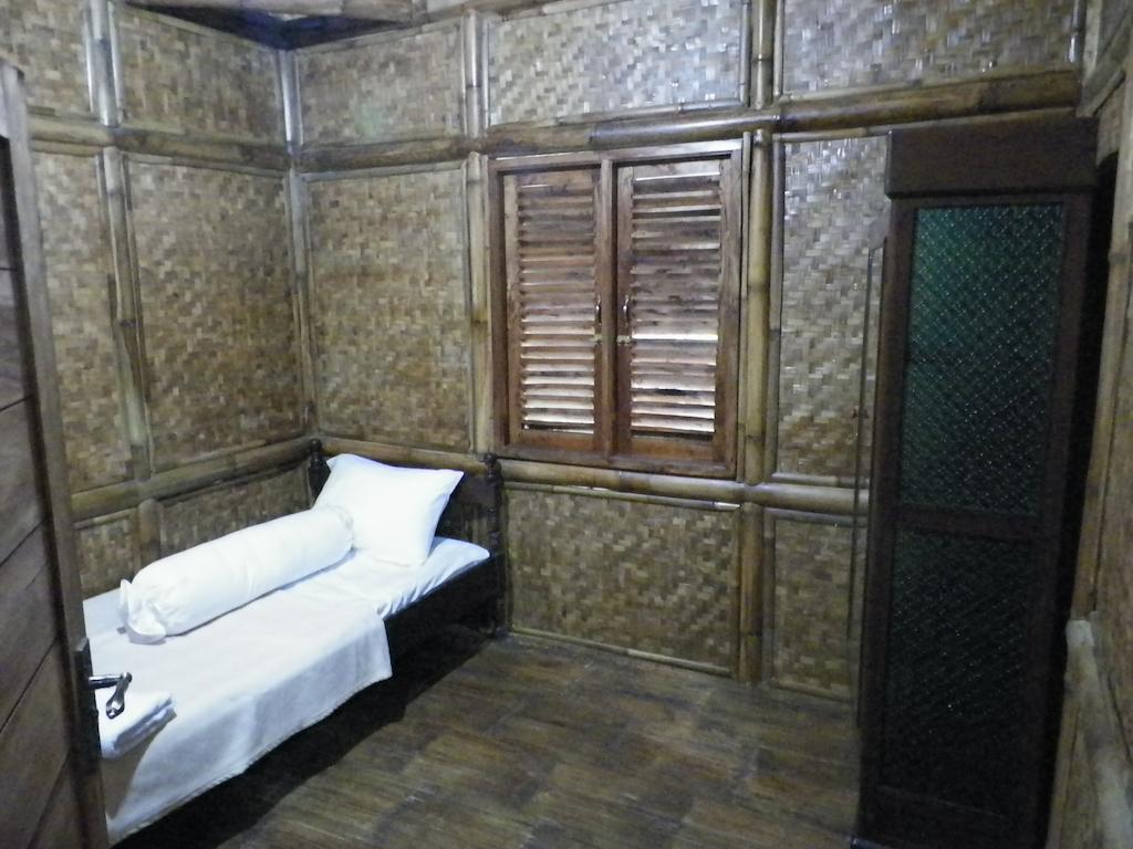 Villa Kampung Karuhun Sutan Raja Bandung Zimmer foto